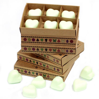 Alt Tag: Soy & Palm Wax Gift Set – 6 Mint & Menthol Melts, cajas de regalo con 6 melts en forma de corazón color verde menta