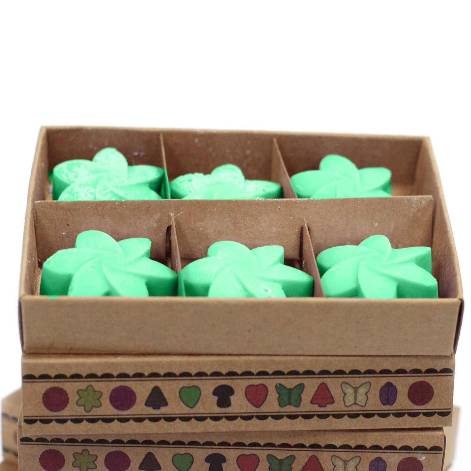 Alt Tag: Soy & Palm Wax Melts Gift Set – Hidden Garden green flower-shaped wax melts in kraft gift box, six-piece set