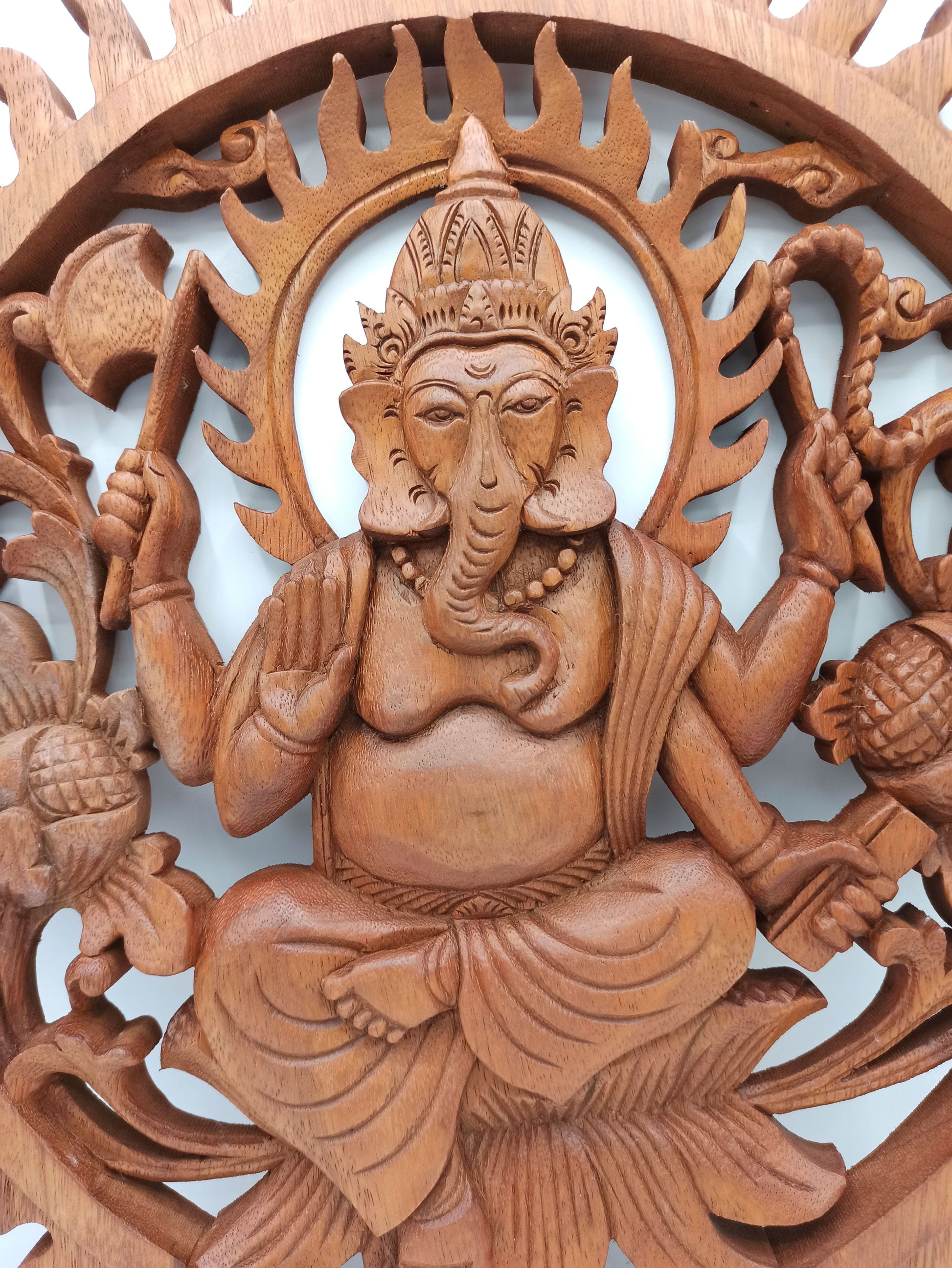 Alt Tag: Suar Wood Ganesh Panel – 40CM Wall Art, hand-carved Indonesian suar wood wall panel with detailed Lord Ganesh relief
