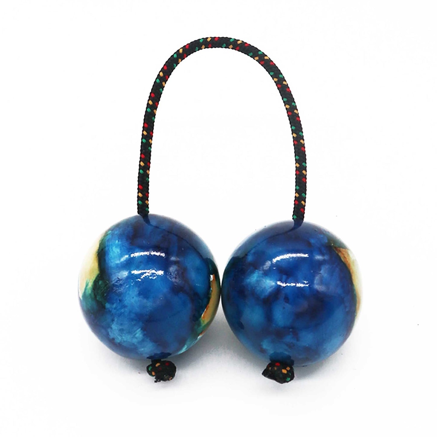 Suar-Holz-Kashaka-Shaker – Ocean 26x5 CM Percussion-Shaker aus Suarholz mit zwei blauen Kugeln und geflochtenem Kordelgriff