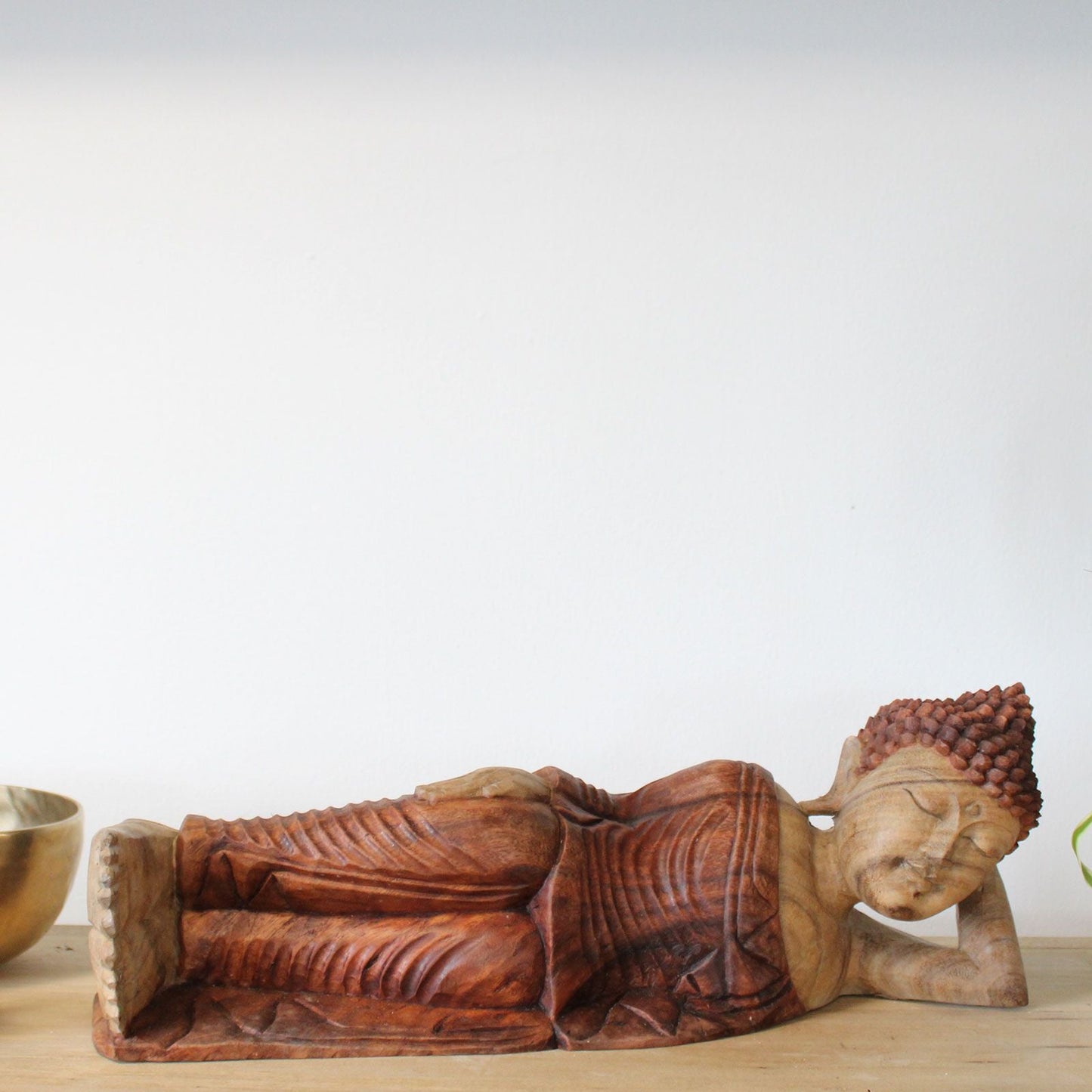 Sovande Buddha-staty i suarträ – 50CM handskuren liggande Buddha-dekor i suarträ, 50 cm längd