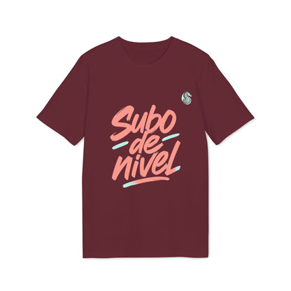 Camiseta Premium Unisex Subo Nivel Teenager Drix en color borgoña con gráfico tipográfico “Subo de nivel” al frente