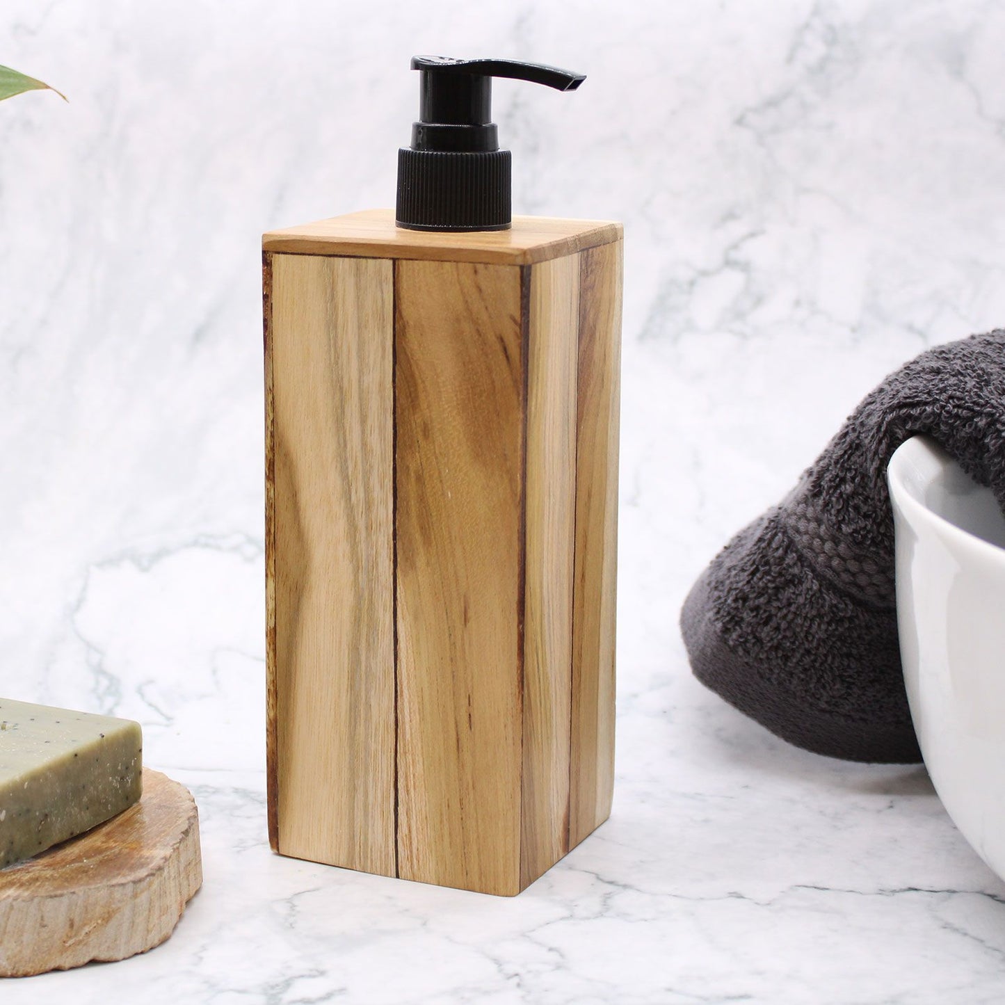 Teakwood Soap Dispenser – Square 21x7.5x7 CM, dispensador de jabón líquido de madera de teca con bomba negra en baño