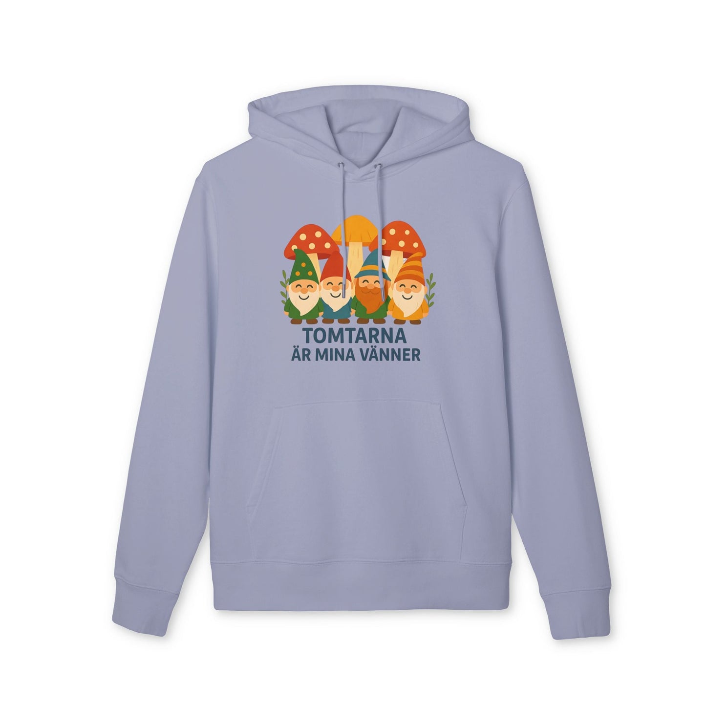Tomtarna Är Mina Vänner Sustainable Unisex Hoodie i ljuslila med tomte- och svampmotiv samt text framtill