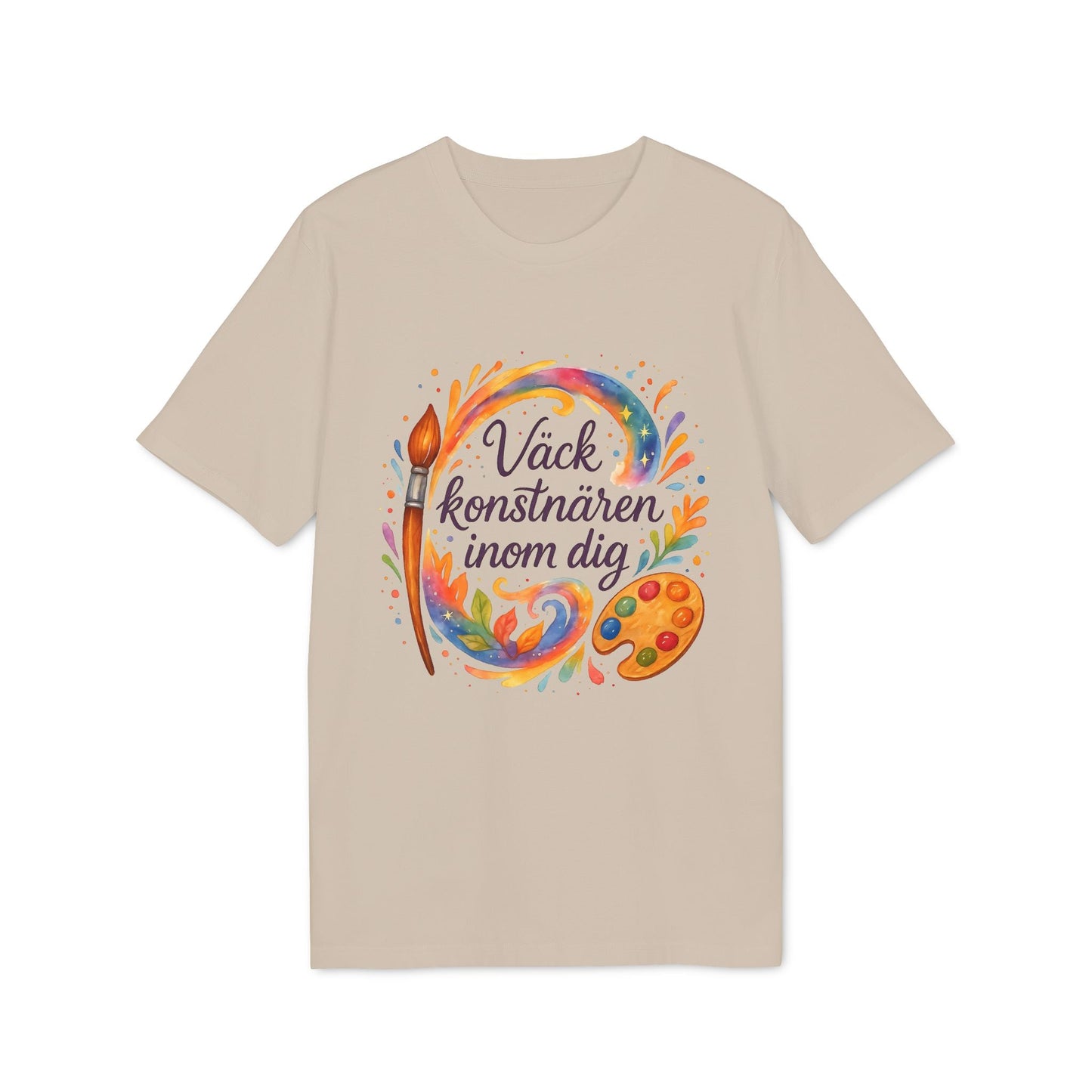 Alt Tag: Väck Konstnären Inom Dig Waldorf Sustainable Unisex Tee med färgstark pensel- och palettillustration på beige t-shirt