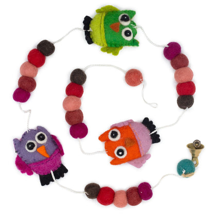 Vibrant Felt Owl Wall Hanging – 110 CM, handcrafted Nepal felt garland with colorful owl figures and pom-poms