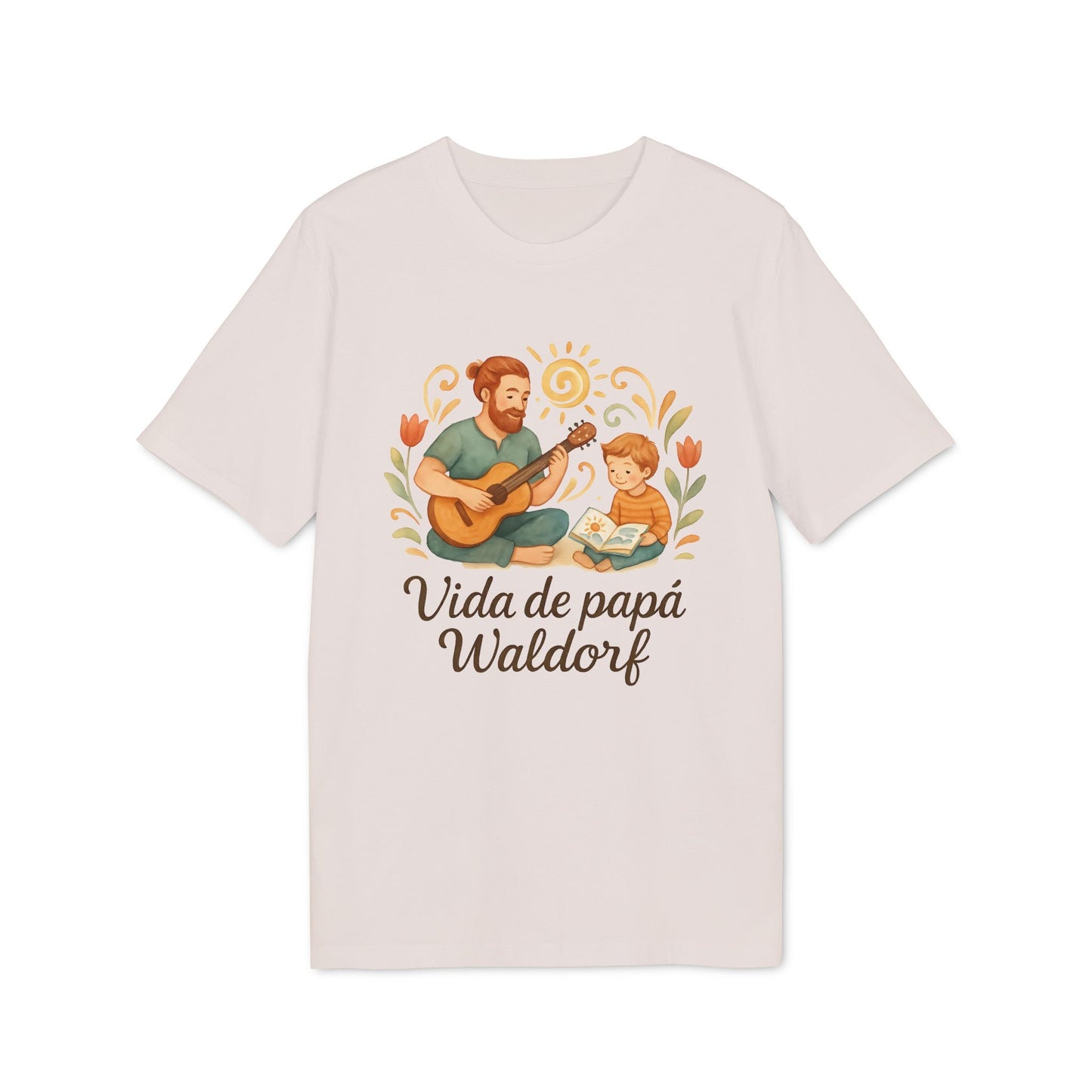 Alt Tag: Vida Papa Waldorf Sustainable Unisex Tee con ilustración de papá tocando guitarra y niño leyendo, texto “Vida de papá Waldorf”