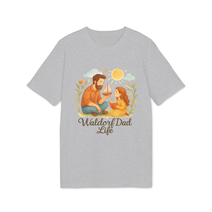Alt Tag: Waldorf Dad Life 100% Organic Cotton T-Shirt, camiseta gris con ilustración de papá e hija sentados y texto “Waldorf Dad Life”