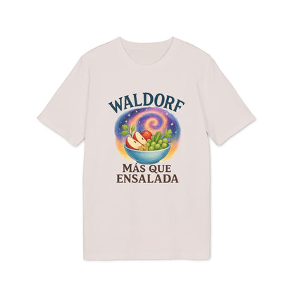 Waldorf Mas Que Ensalada Organica Premium Unisex T-Shirt en color crema con ilustración de bowl de fruta y texto “Waldorf Más Que Ensalada”