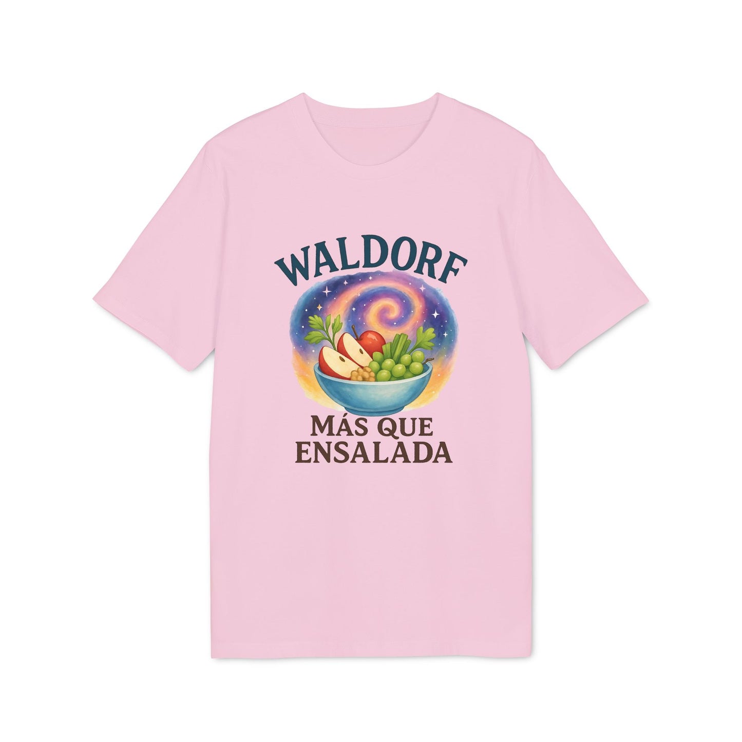 Alt Tag: Waldorf Mas Que Ensalada Organica Premium Unisex T-Shirt camiseta unisex rosa con gráfico de ensalada Waldorf y texto “Más Que Ensalada”
