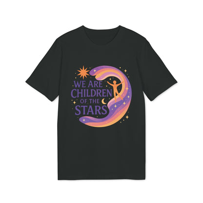 We Are Children Of The Stars 100% Organic Cotton T-Shirt negra con gráfico celestial y texto “We Are Children Of The Stars”