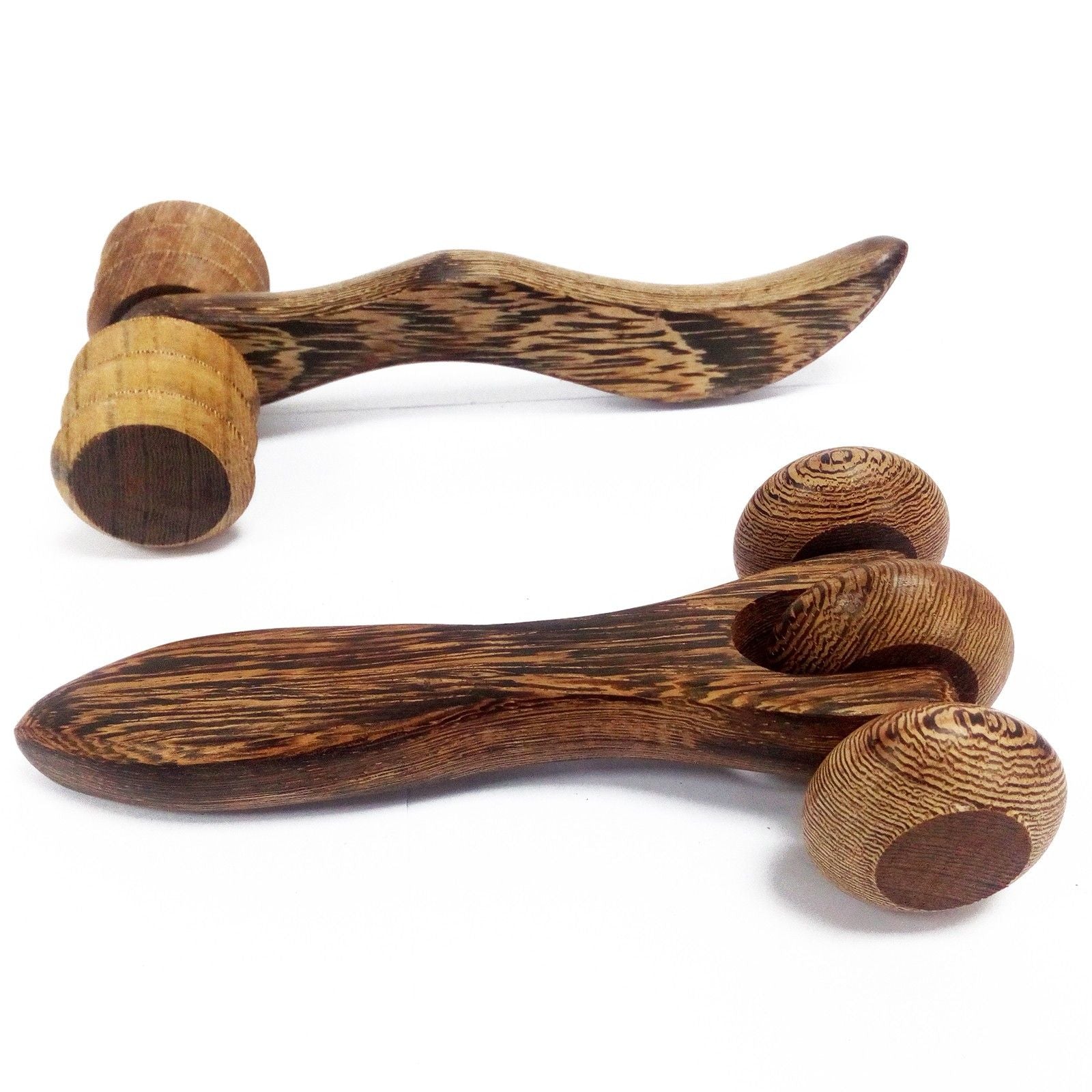 Massageverktyg – Three Disc Roller i naturligt trä med tre roterande skivor, ergonomisk design, kompakt och slitstark
